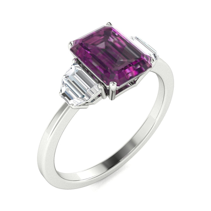 14KT Gold Natural Alexandrite and Diamond Ladies Ring (Alexandrite 0.90ct White Diamonds 0.20 cts)