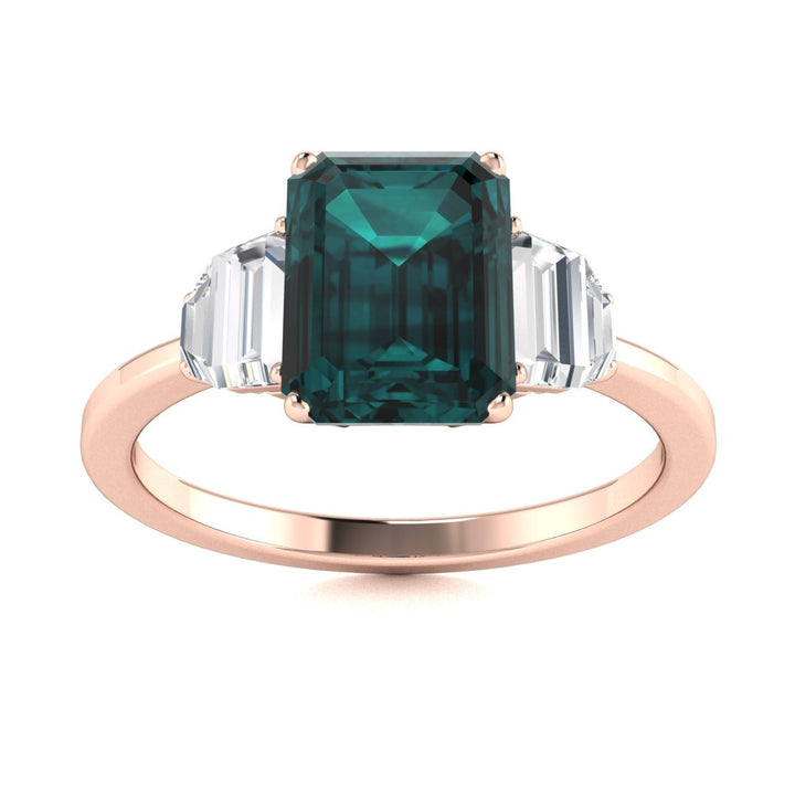 14KT Gold Natural Alexandrite and Diamond Ladies Ring (Alexandrite 0.90ct White Diamonds 0.20 cts)