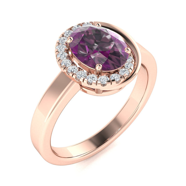 14KT Gold Oval Alexandrite and Diamond Ladies Ring (Alexandrite 1.38 cts. White Diamond 0.15 cts.)