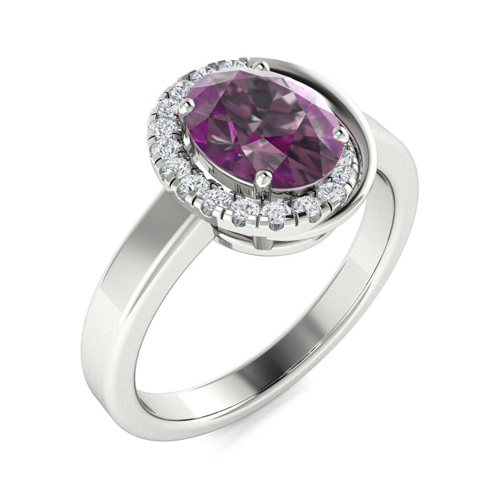 14KT Gold Oval Alexandrite and Diamond Ladies Ring (Alexandrite 1.38 cts. White Diamond 0.15 cts.)