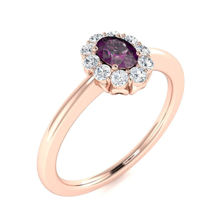 14Kt Gold Oval Brilliant Natural Alexandrite and Diamond Ladies Ring (Alexandrite 0.35 cts. White Diamonds 0.20 cts.)