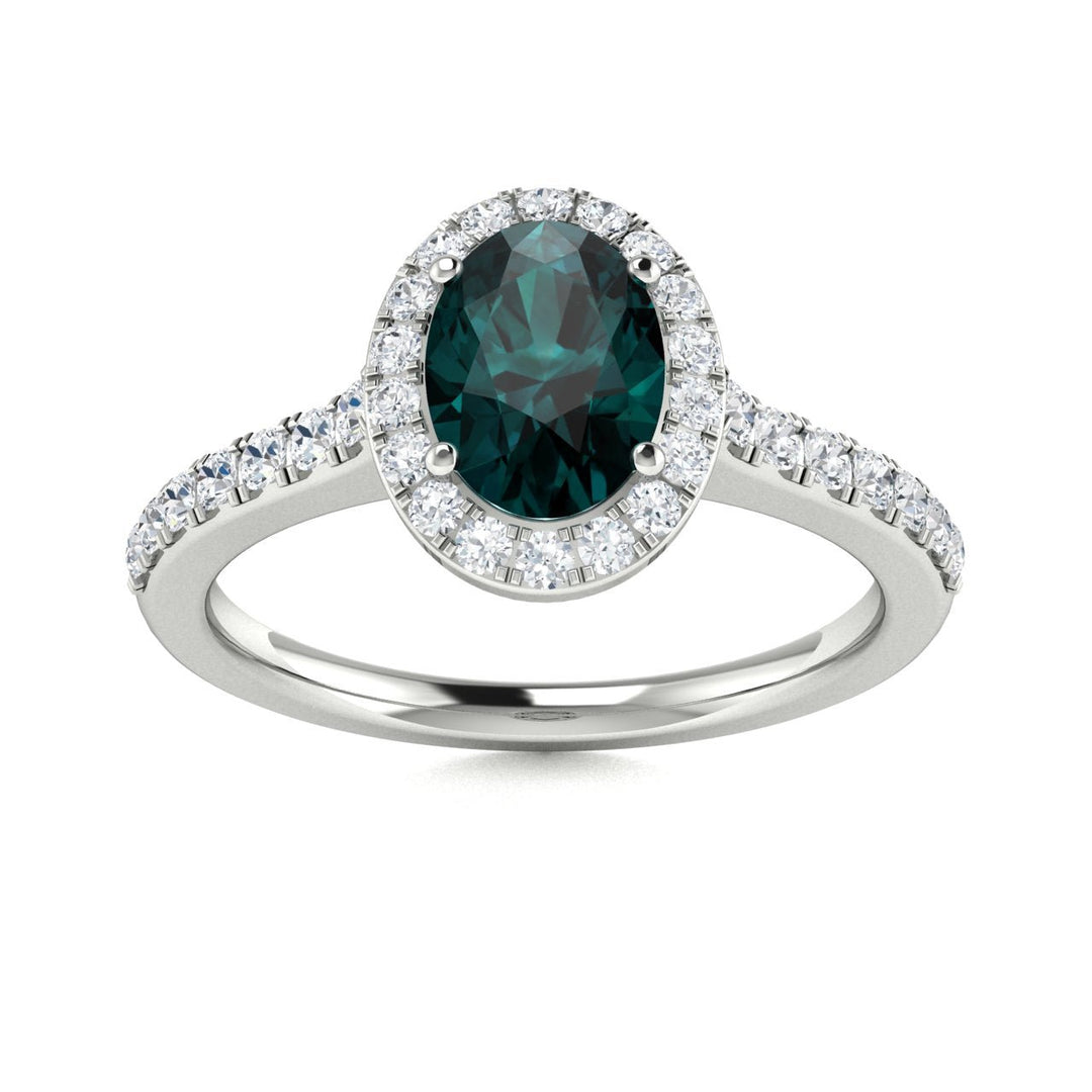 14kt Gold Oval brilliant Natural Alexandrite and Diamond Ladies Ring (Alexandrite 0.60 cts. Diamonds 0.35 cts.)