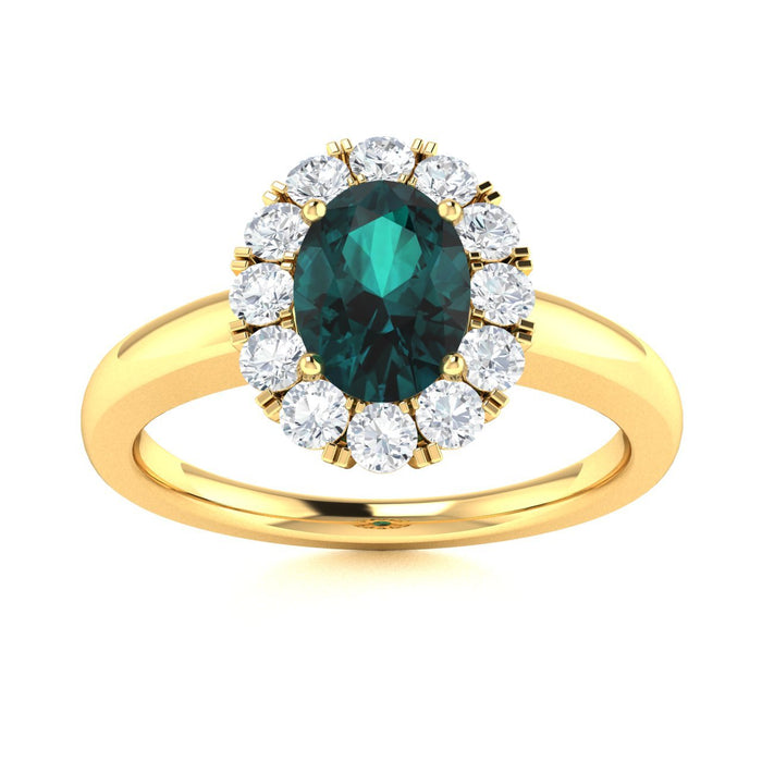 14KT Gold Oval Brilliant Natural Alexandrite and Diamond Ladies Ring (Alexandrite 0.90 cts. White Diamond 0.30 cts.)