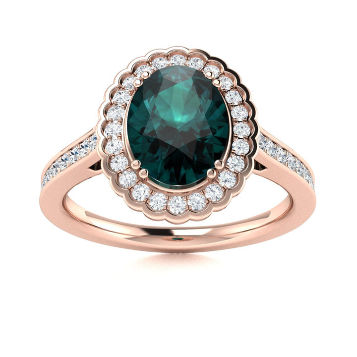 14Kt Gold Oval Brilliant Natural Alexandrite and Diamond Ladies Ring (Alexandrite 2.00 cts. White Diamonds 0.25 cts.)