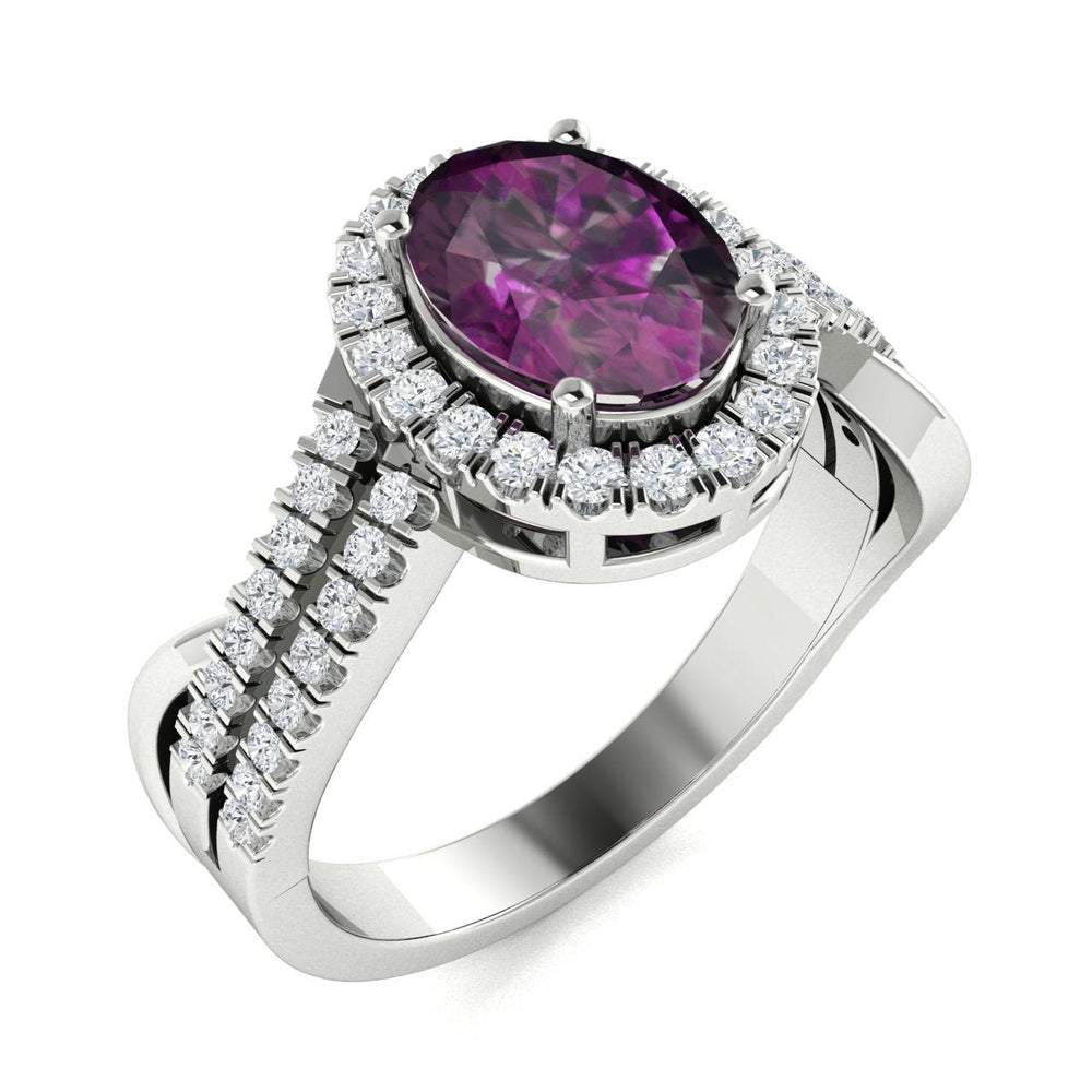 14KT Gold Oval Brilliant Natural Color-Changing Alexandrite and Diamond Ladies Ring