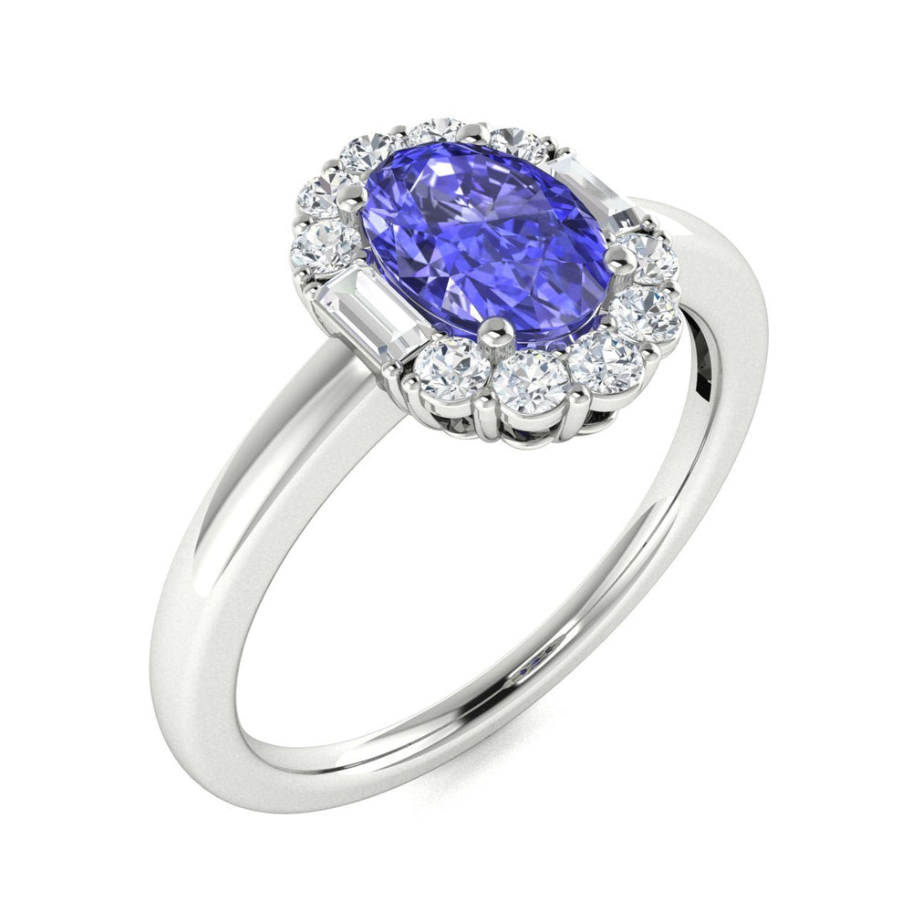 14KT Gold Oval Brilliant Tanzanite and Diamond Ladies Ring (Tanzanite 0.90 cts. White Diamonds 0.28 cts.)