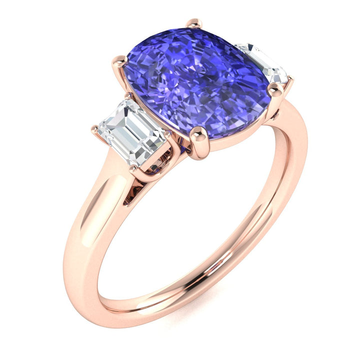 14KT Gold Oval Brilliant Tanzanite and Diamond Ladies Ring (Tanzanite 2.00 cts. White Diamonds 0.25 cts.)