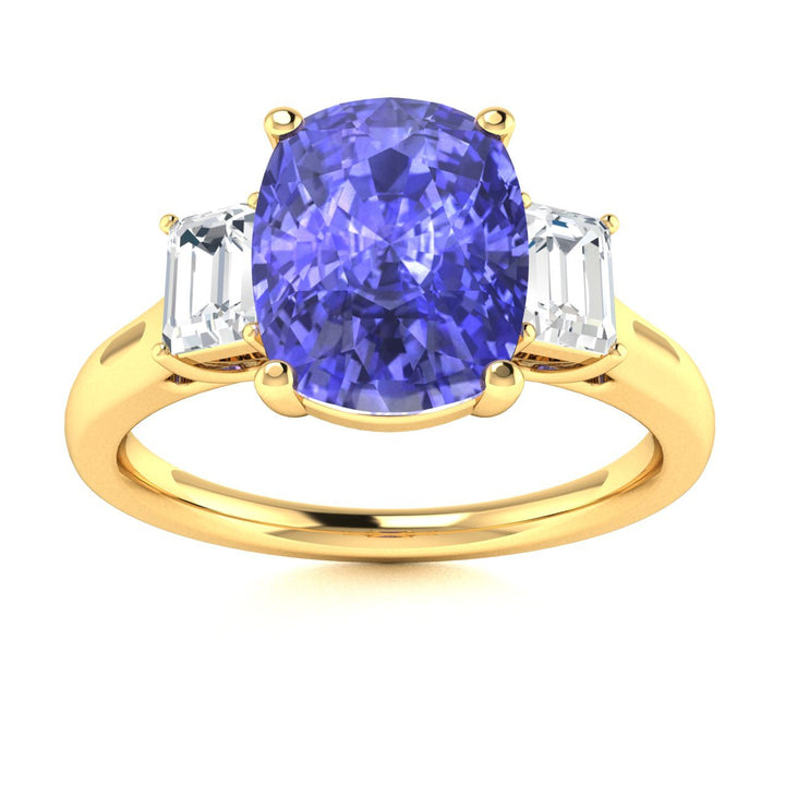 14KT Gold Oval Brilliant Tanzanite and Diamond Ladies Ring (Tanzanite 2.00 cts. White Diamonds 0.25 cts.)