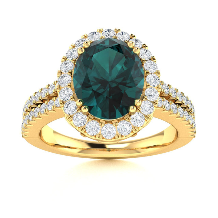 14KT Gold Oval Natural Color Changing Alexandrite and Diamond Ladies Ring (Alexandrite 2.00 cts. White Diamond 0.20 cts.)