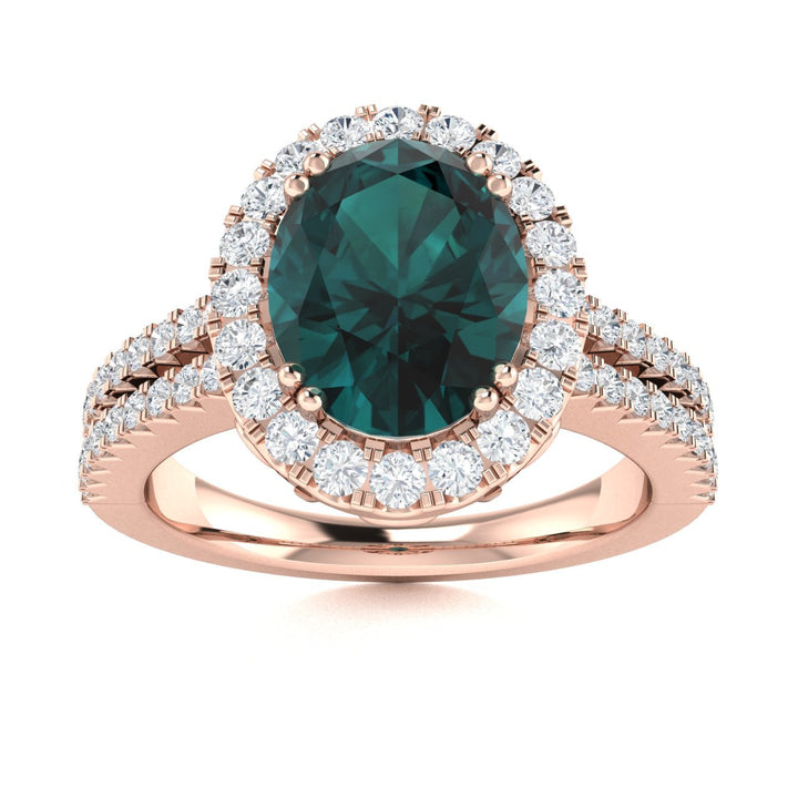 14KT Gold Oval Natural Color Changing Alexandrite and Diamond Ladies Ring (Alexandrite 2.00 cts. White Diamond 0.20 cts.)