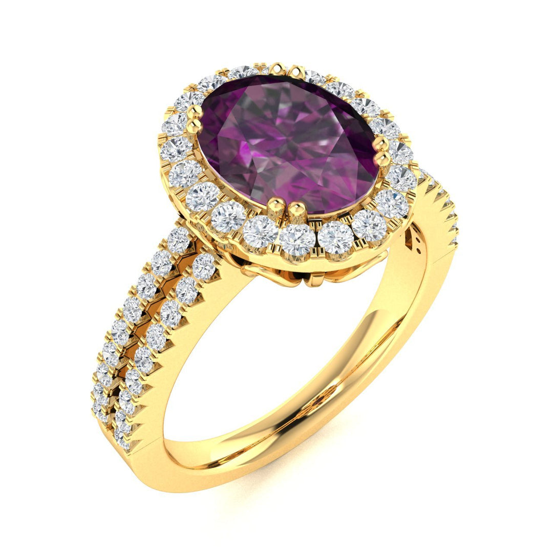 14KT Gold Oval Natural Color Changing Alexandrite and Diamond Ladies Ring (Alexandrite 2.00 cts. White Diamond 0.20 cts.)