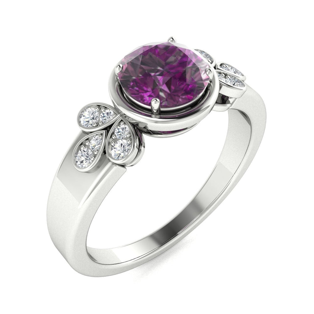 14KT Gold Round Alexandrite and White Diamond Ring (Alexandrite 0.83 cts White Diamonds 0.04 cts)