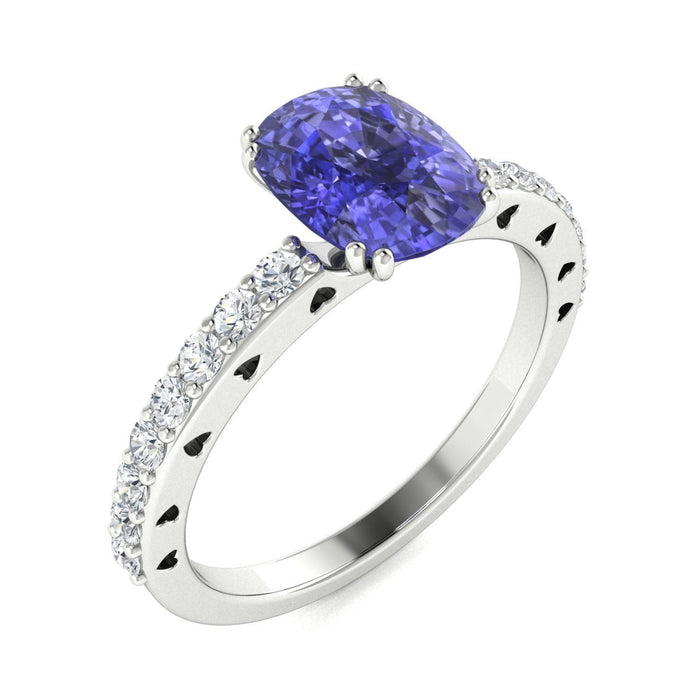 18kt Gold Cushion cut Tanzanite and Diamond Ladies Ring (Tanzanite 2.50cts Diamonds 0.40 cts)