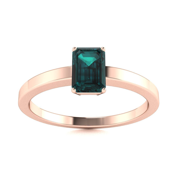18KT Gold Emerald Cut Alexandrite Ring (Alexandrite 0.93 cts)
