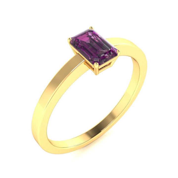 18KT Gold Emerald Cut Alexandrite Ring (Alexandrite 0.93 cts)