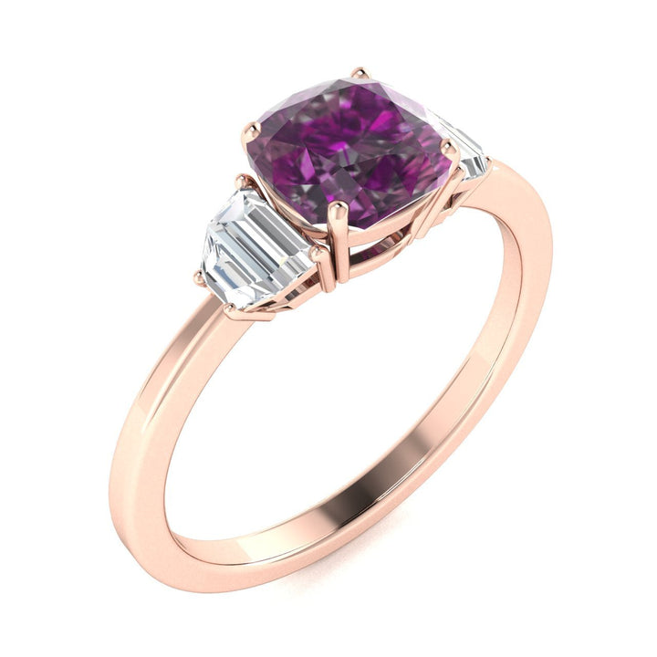 18KT Gold Natural Color Changing Cushion Cut Alexandrite and Diamond Ladies Ring (Alexandrite 0.90 ct White Diamonds 0.17 cts
