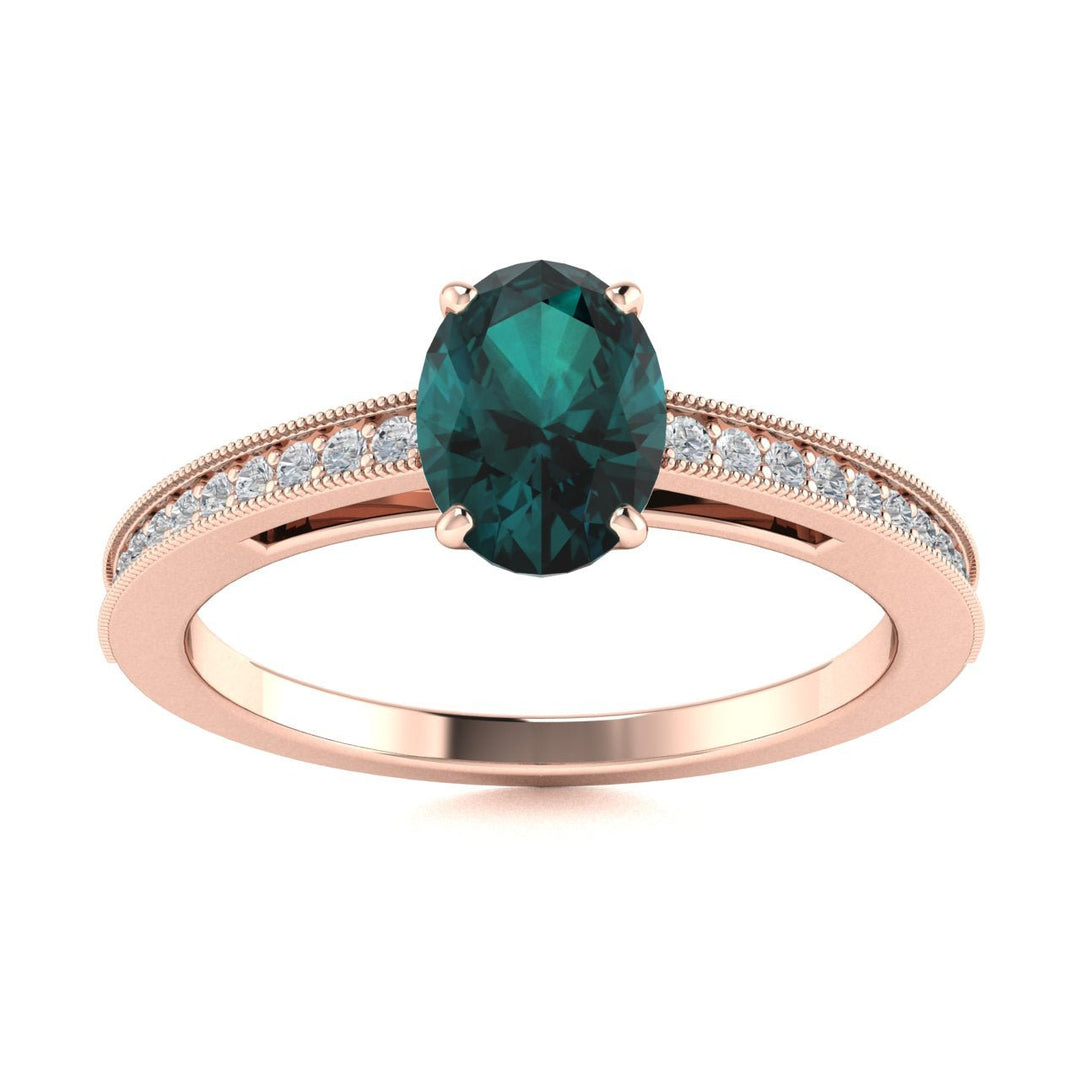 18kt Gold Oval brilliant Natural Color changing Alexandrite and Diamond Ladies Ring (Alexandrite 1.50ct Diamonds 0.20cts)