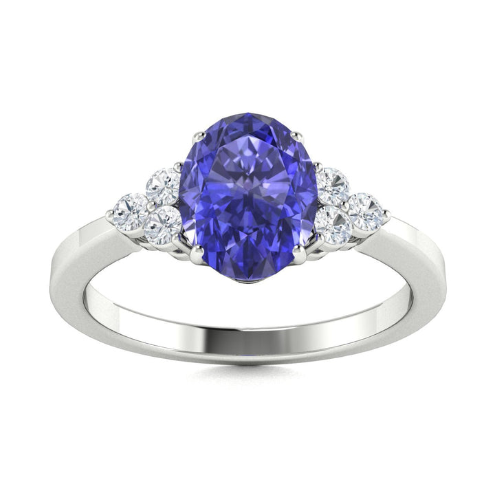 18KT Gold Oval Cut Tanzanite and Diamond Ring (Tanzanite 2.26 cts White Diamonds 0.17 cts)
