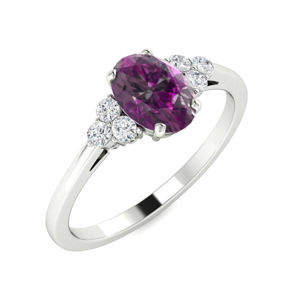 18kt Gold Oval Shaped Natural Alexandrite and Diamond Ladies Ring (Alexandrite 1.20ct Diamonds 0.10cts)