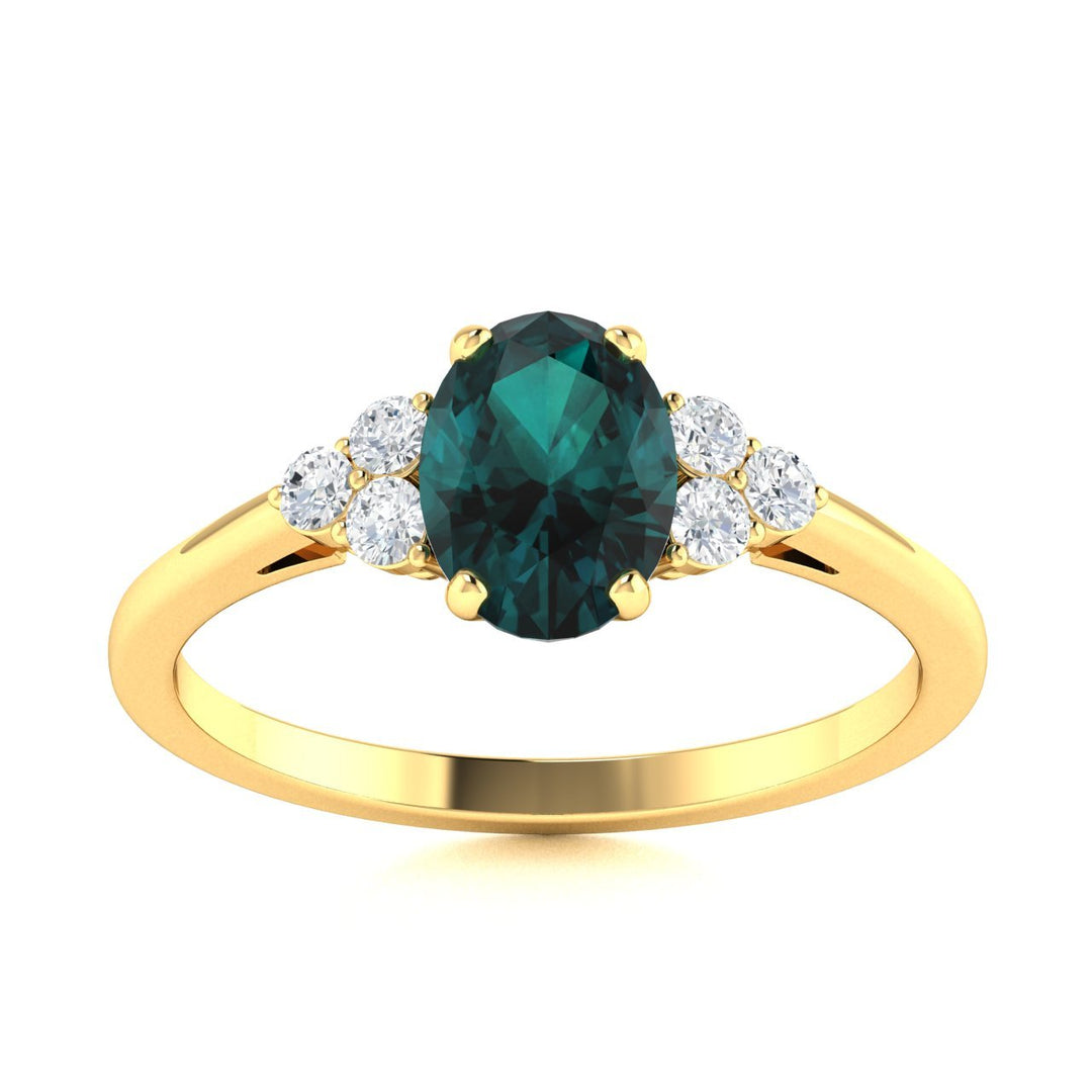18kt Gold Oval Shaped Natural Alexandrite and Diamond Ladies Ring (Alexandrite 1.20ct Diamonds 0.10cts)