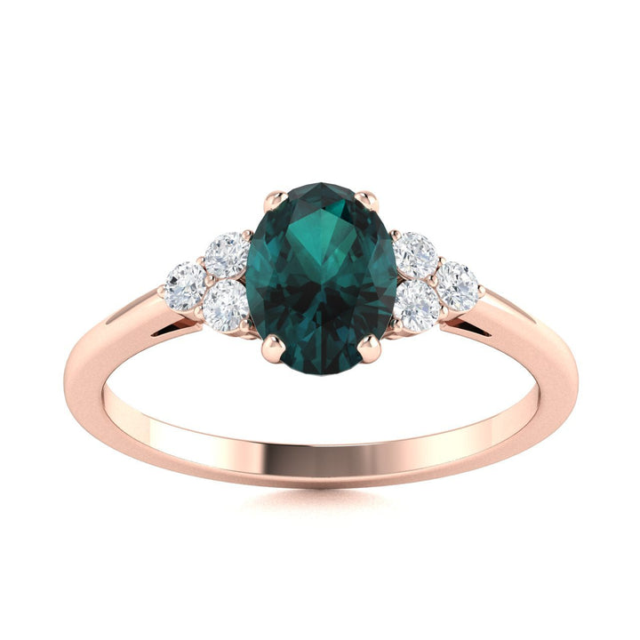 18kt Gold Oval Shaped Natural Alexandrite and Diamond Ladies Ring (Alexandrite 1.20ct Diamonds 0.10cts)