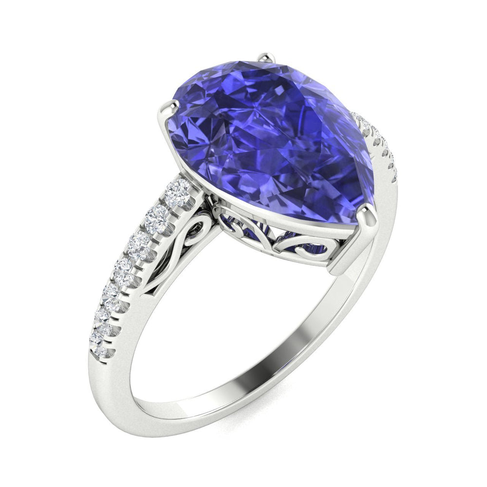 18kt Gold Pear Shaped Tanzanite and Diamond Ladies Ring (Tanzanite 3.25ct Diamonds 0.25 cts)