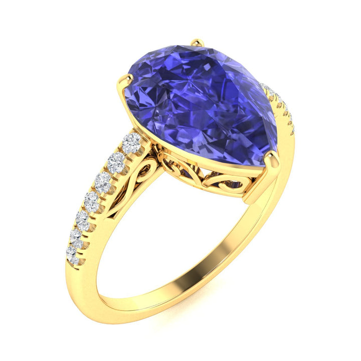 18kt Gold Pear Shaped Tanzanite and Diamond Ladies Ring (Tanzanite 3.25ct Diamonds 0.25 cts)