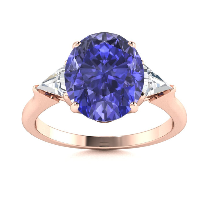 18KT Gold Tanzanite and Diamond Ladies Ring (Tanzanite 17.03 cts. White Diamond 0.53 cts.)