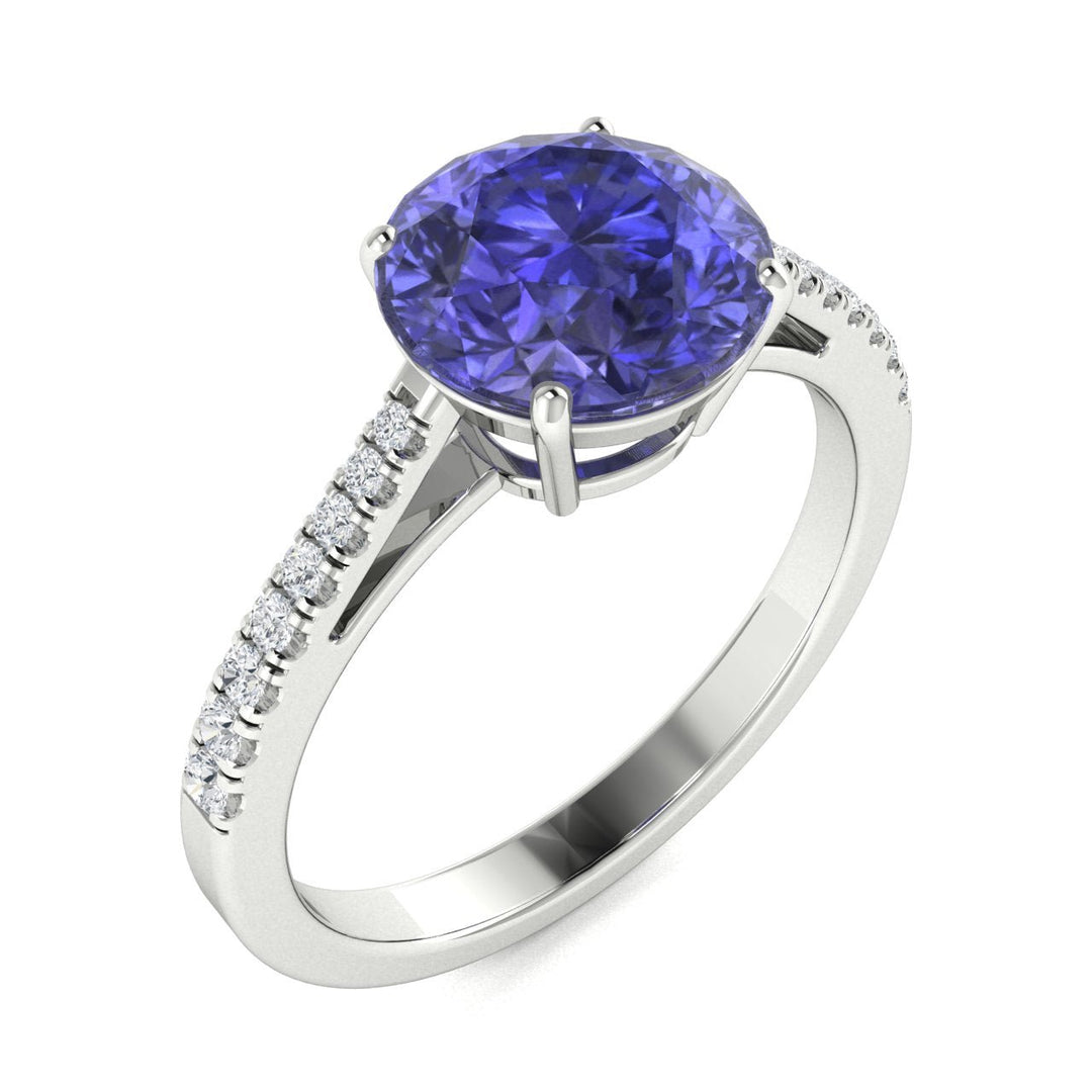 18KT Gold Tanzanite and Diamond Ladies Ring (Tanzanite 2.84 cts White Diamonds 0.16 cts)