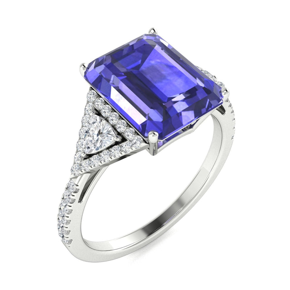 18KT Gold Tanzanite and Diamond Ladies Ring (Tanzanite 3.79 cts. White Diamond 0.72 cts.)
