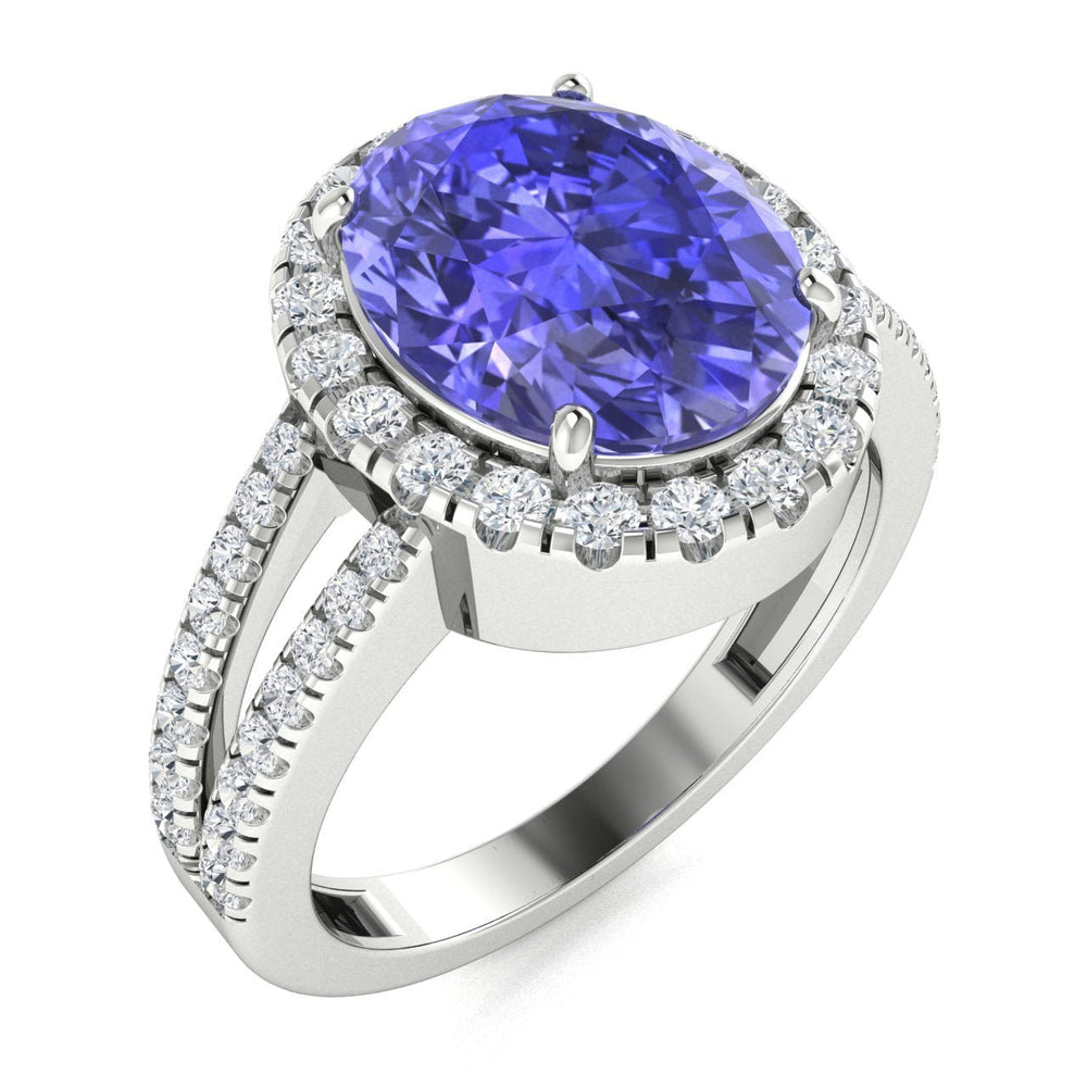 18kt Gold Tanzanite and Diamond Ladies Ring (Tanzanite 4.25ct Diamonds 0.50cts)