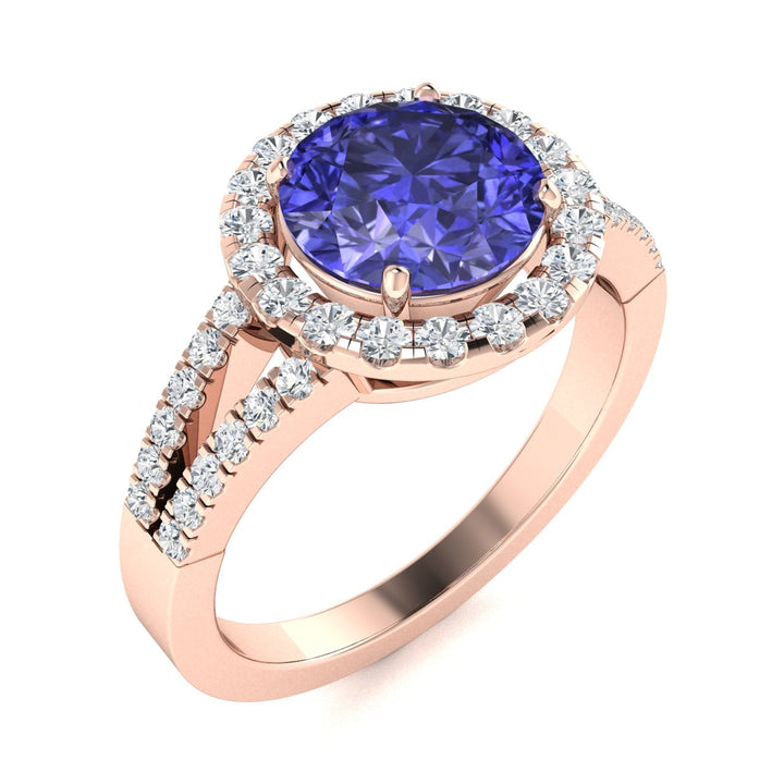 18KT Gold Tanzanite and Diamond Ladies Ring (Tanzanite 4.26 cts. White Diamond 0.67 cts.)