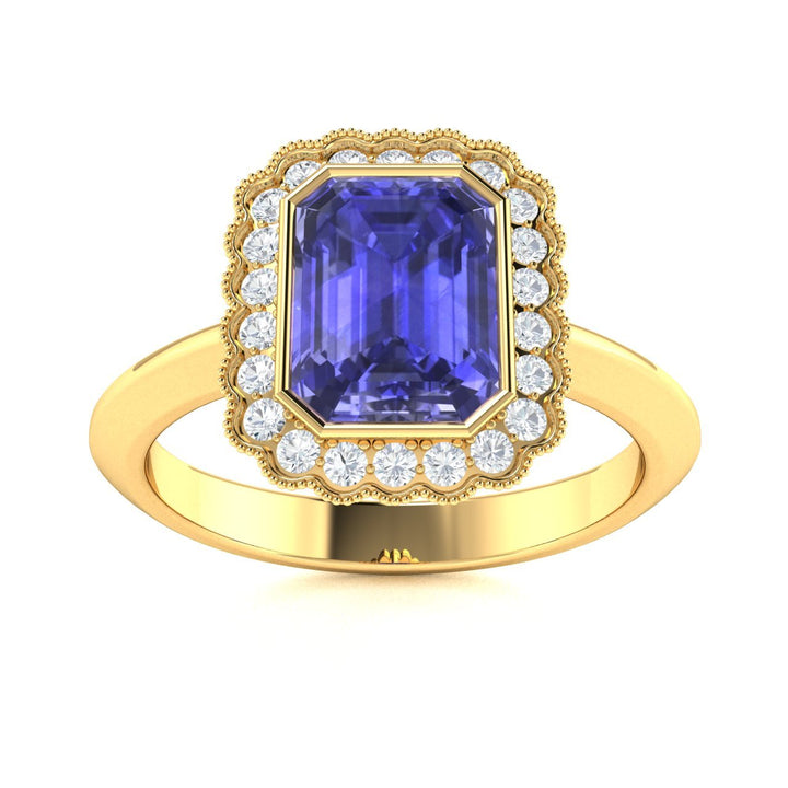 18KT Gold Tanzanite and Diamond Ladies Ring (Tanzanite 4.59 cts White Diamonds 0.56 cts)