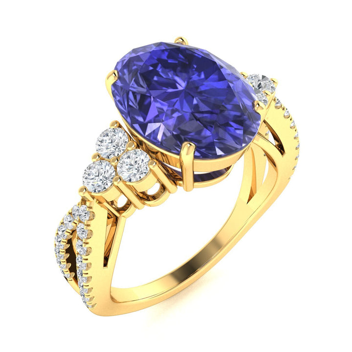18KT Gold Tanzanite and Diamond Ladies Ring (Tanzanite 4.87 cts White Diamonds 0.49 cts)