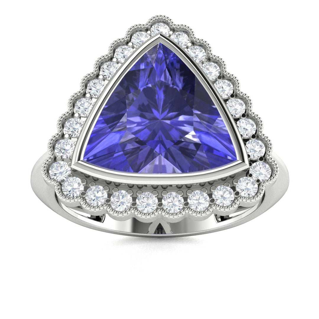 18KT Gold Tanzanite and Diamond Ladies Ring (Tanzanite 5.33 cts. White Diamond 0.66 cts.)