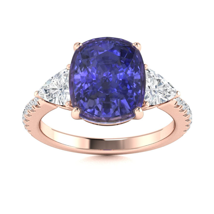 18KT Gold Tanzanite and Diamond Ladies Ring (Tanzanite 6.51 cts White Diamonds 0.72 cts)