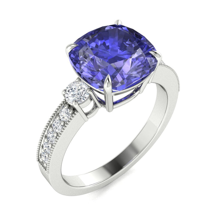 18KT Gold Tanzanite and Diamond Ladies Ring (Tanzanite 7.26 cts. White Diamond 0.46 cts.)
